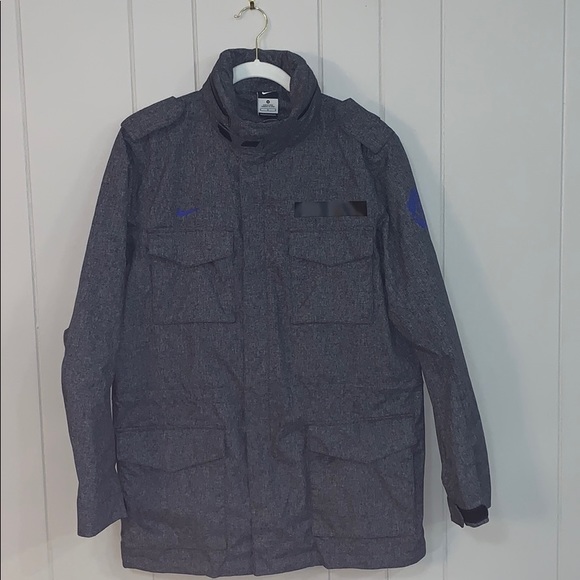 Nike Manchester United M65 Storm-Fit Hooded Jacket - Picture 2 of 8